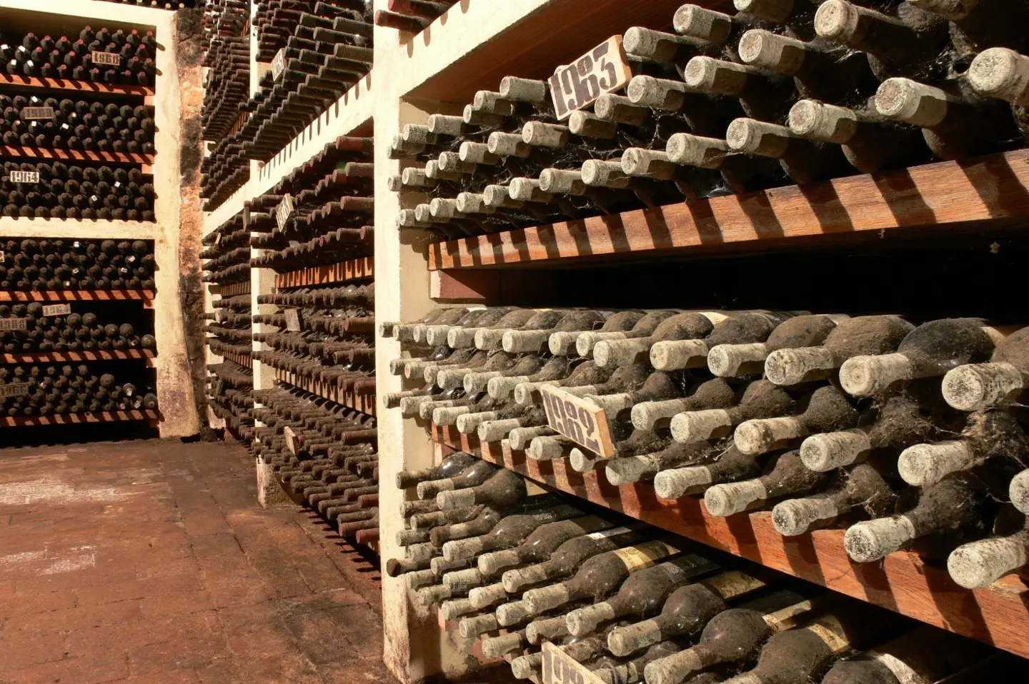 Vintage vin opbevaret Fra Bandia a Coltibuono